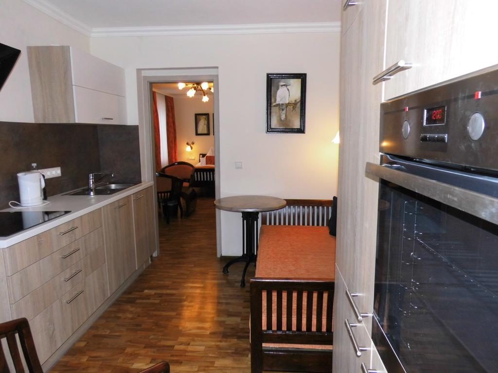 Aparthotel Guzulka & Restaurant Berlin Dış mekan fotoğraf