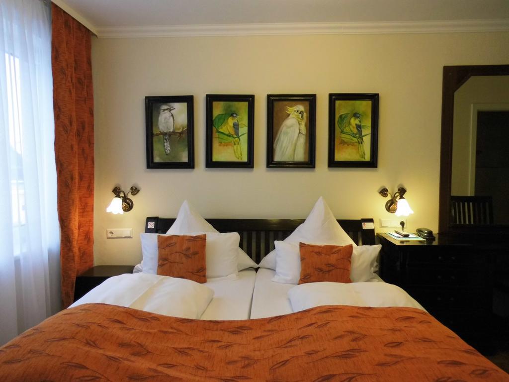 Aparthotel Guzulka & Restaurant Berlin Dış mekan fotoğraf