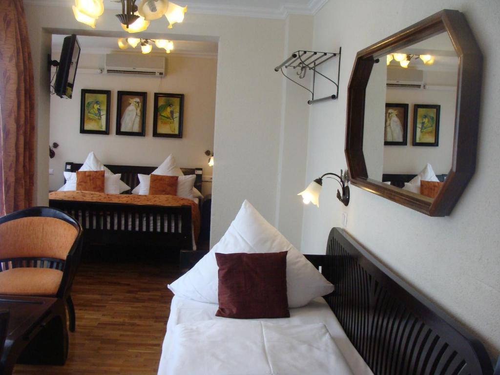 Aparthotel Guzulka & Restaurant Berlin Dış mekan fotoğraf